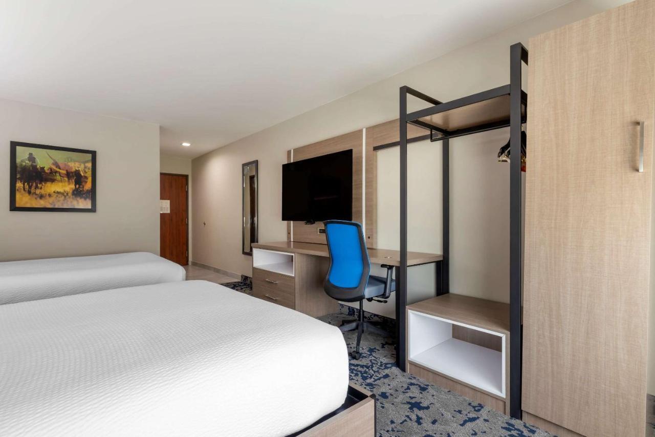 Comfort Inn & Suites Muskogee Extérieur photo